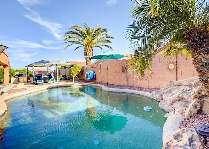 Pets Welcome! Group Retreat W/ Pool In Surprise!